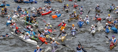 Nico Paufler und Niklas Heuser gewinnen den Krumauer Kanu-Marathon 2023